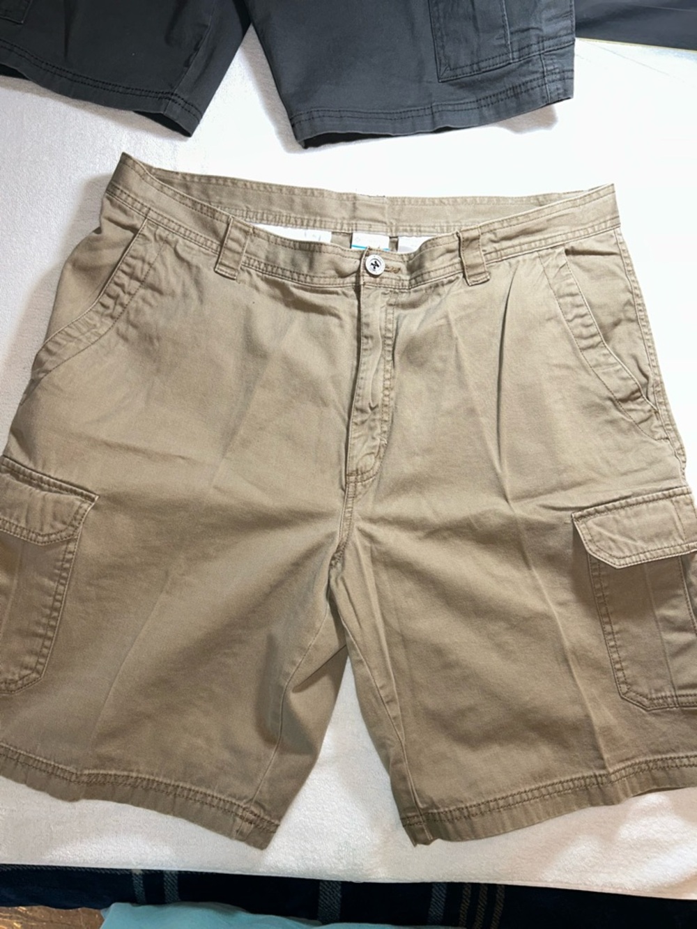 Columbia Khaki Cotton Casual Shorts